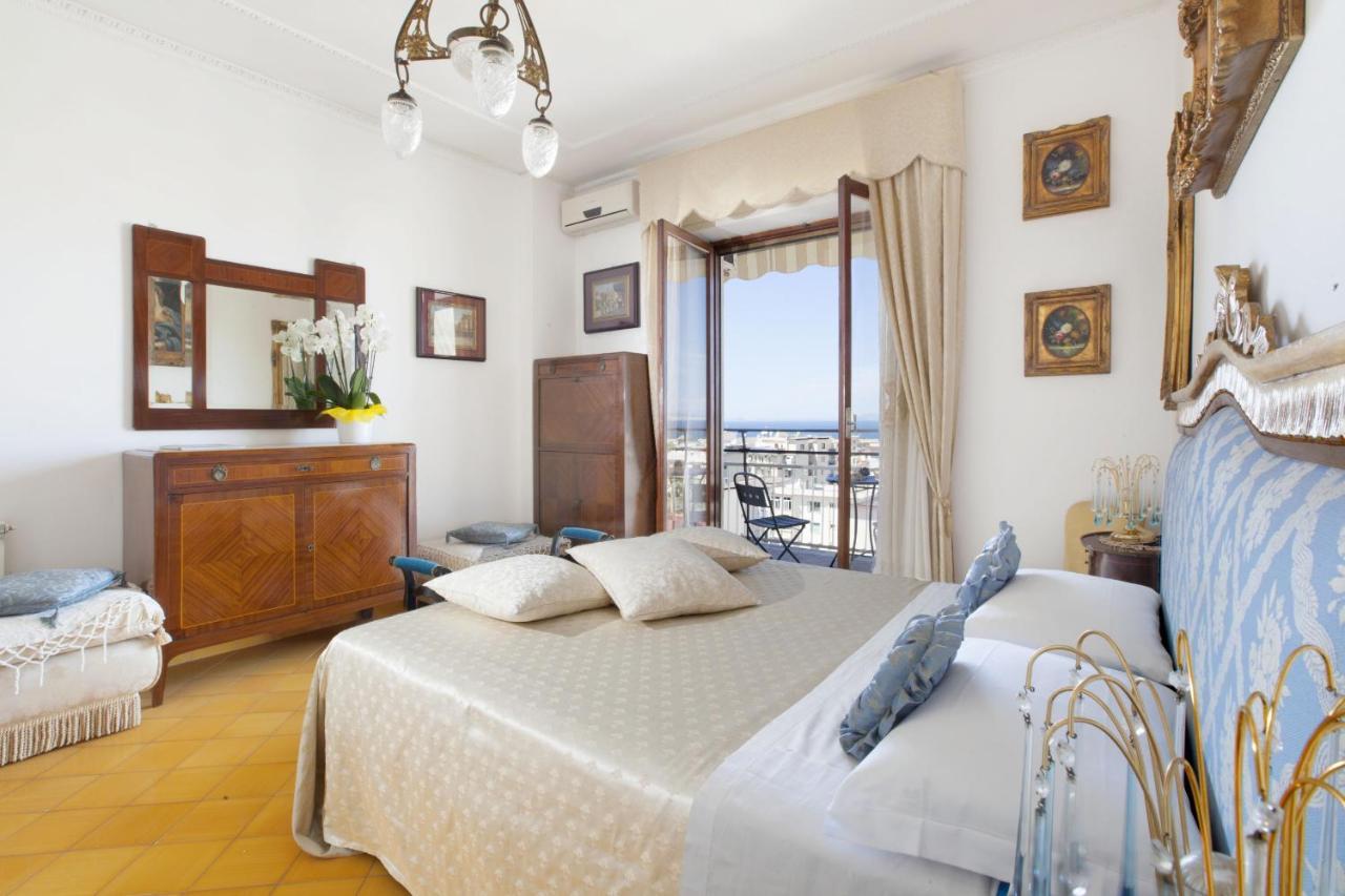 Amore Rentals - Appartamento Cielomare ソレント エクステリア 写真
